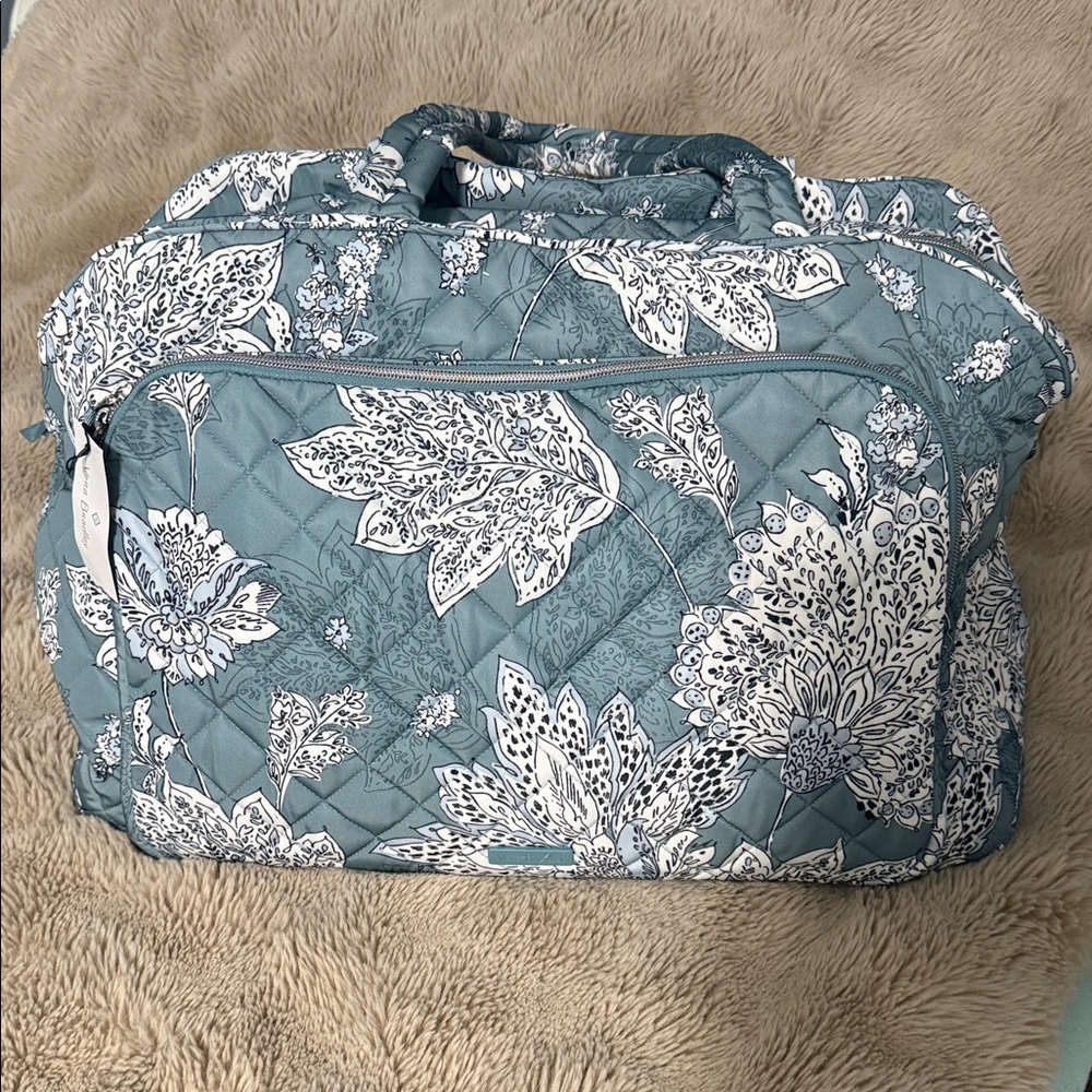 Grand Weekender Travel Bag